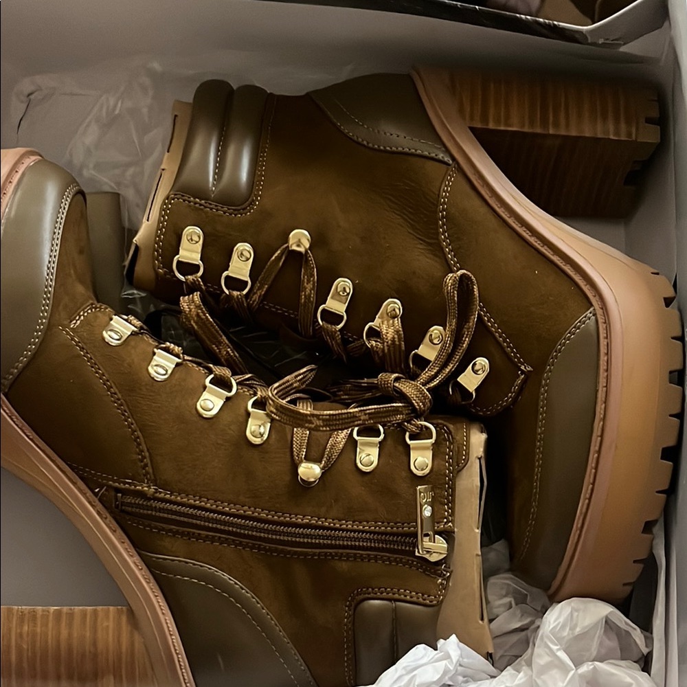 Jennifer Lopez Brown Ankle Boots